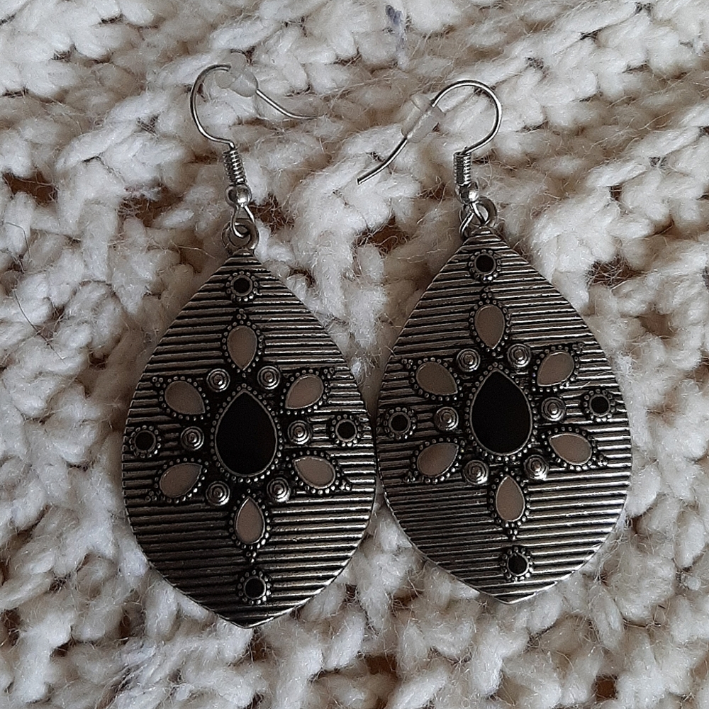 Silver Dangle Earrings